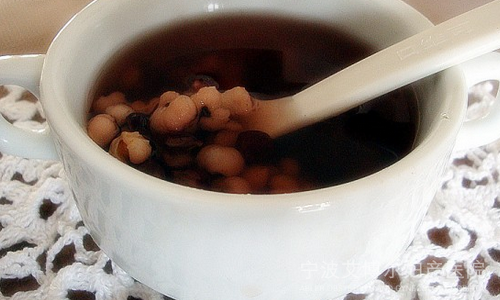 如何食疗产后浮肿